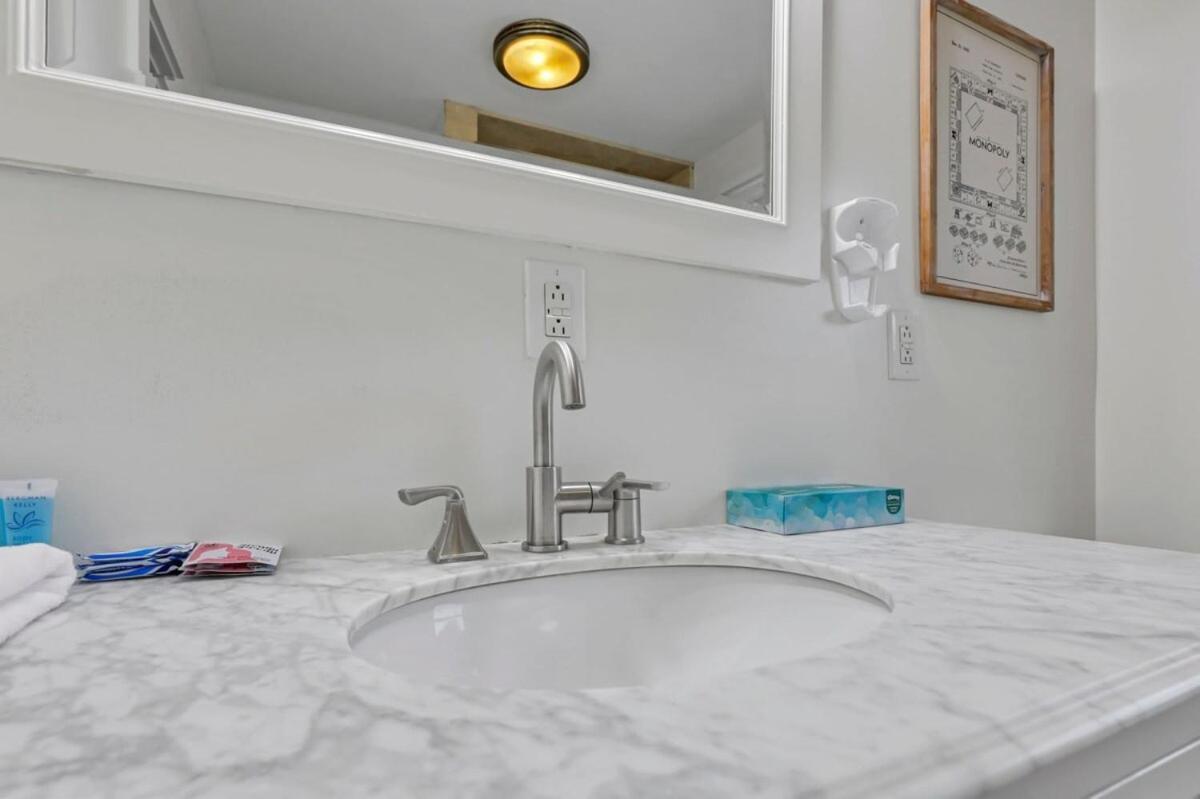 Вилла Housepitality - The Columbus Game House - 2 Br Экстерьер фото